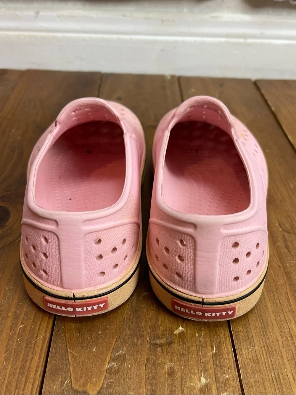 Native shoes size 12 hello kitty pink miles foam sneakers